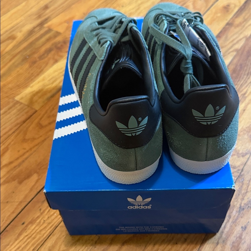 Adidas Gazelle Men's Olive and Black Sneakers - Picture 3 of 9